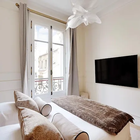 Elegant A C 2br 6p 17th Monceau Appartamento *